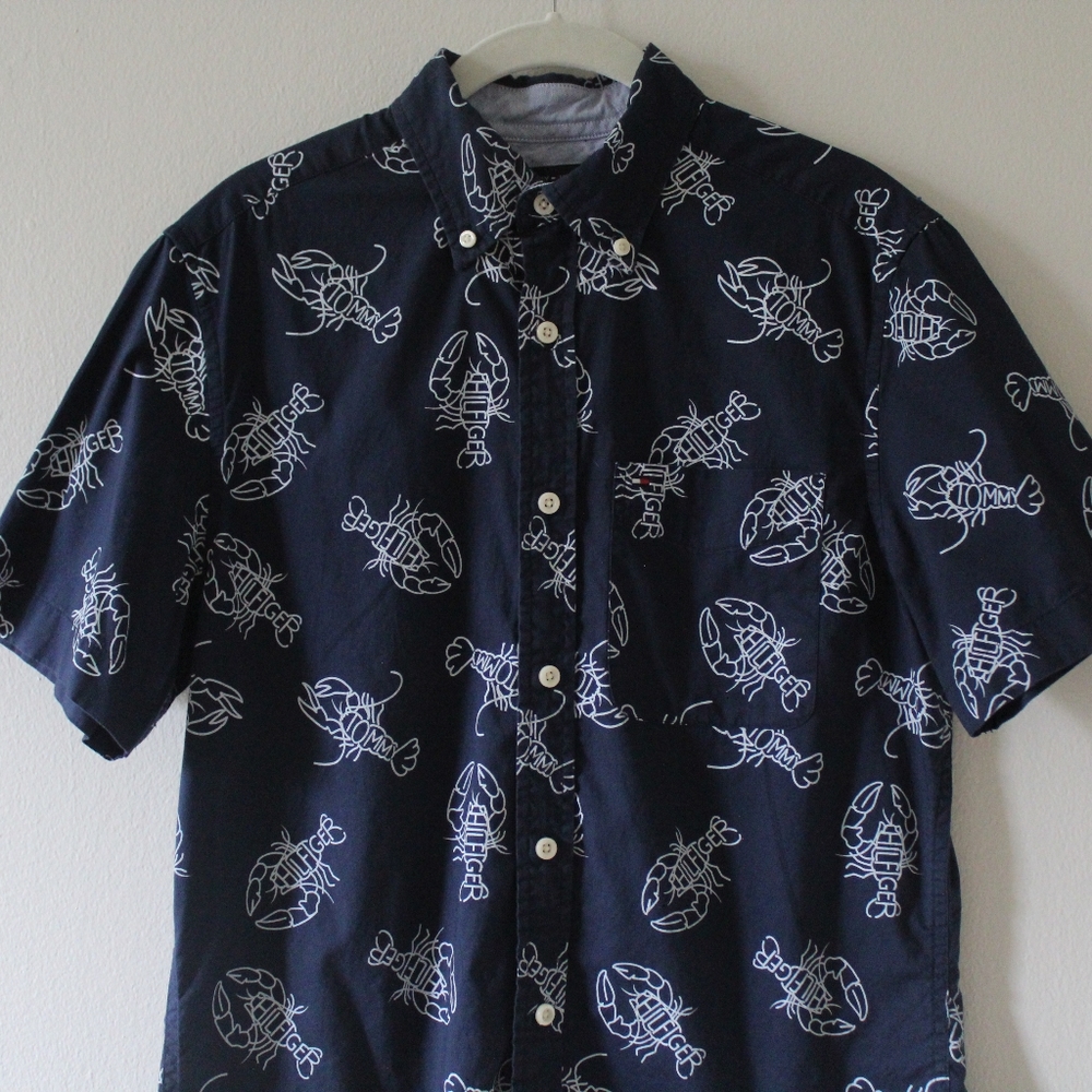 Tommy Hilfiger Lobster Short Sleeve Button Up Shirt - Picture 2 of 7